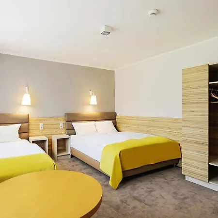 West - Airport Hotel Poznań