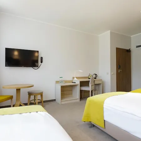 West - Airport Poznań