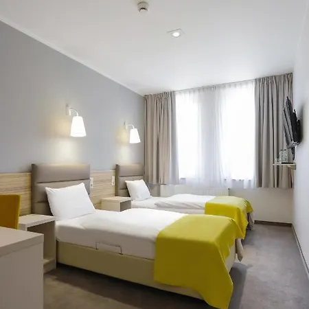 West - Airport Hotel Poznań