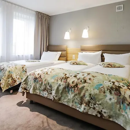 Hotel West - Airport Poznań