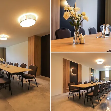 Hotel West - Airport 3*