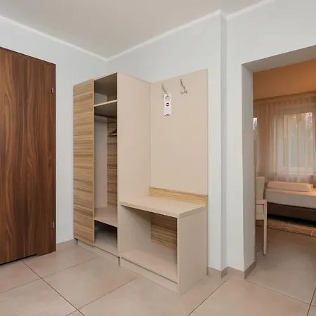 West - Airport 3* Poznań