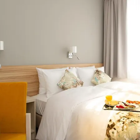 West - Airport Hotel Poznań