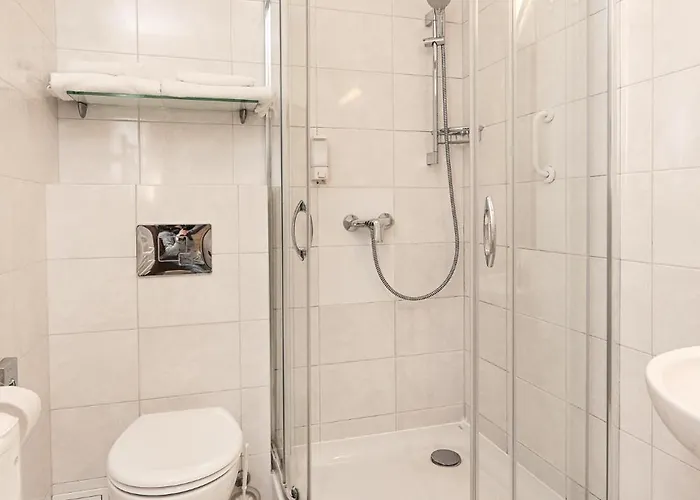 West - Airport Poznań